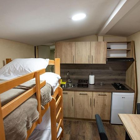 Apartmani Sp Jovanovic Crni Vrh Dış mekan fotoğraf